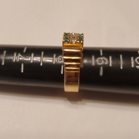 14K YELLOW GOLD UNISEX BEAUTIFUL DIAMOND & EMERALD RING - Picture 9 of 9